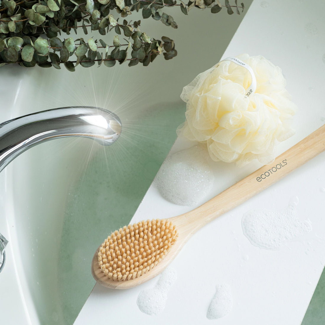Bath Brush  Natural and Nylon Bristles