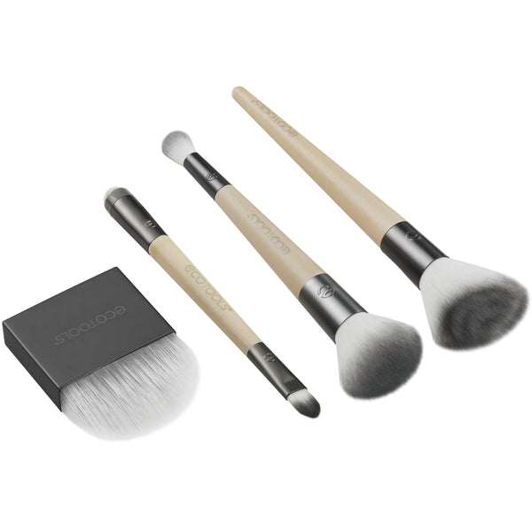 Makeup brush kit set with four face brushes and compact travel case